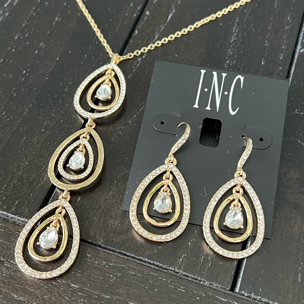 INC Jewelry Set